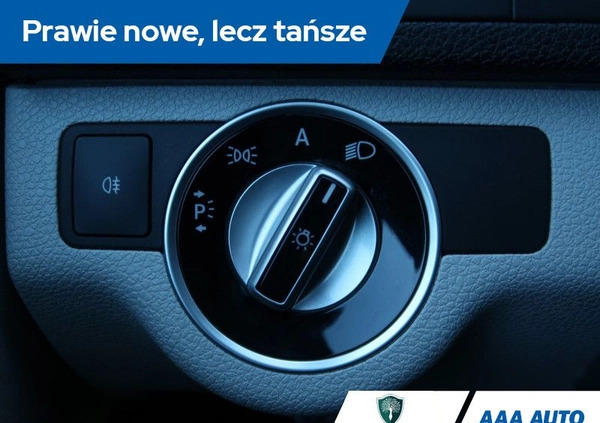 Mercedes-Benz Klasa C cena 38000 przebieg: 197513, rok produkcji 2010 z Jedlicze małe 379